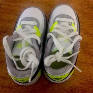 NWT Nike air max 90 LTR (TD)